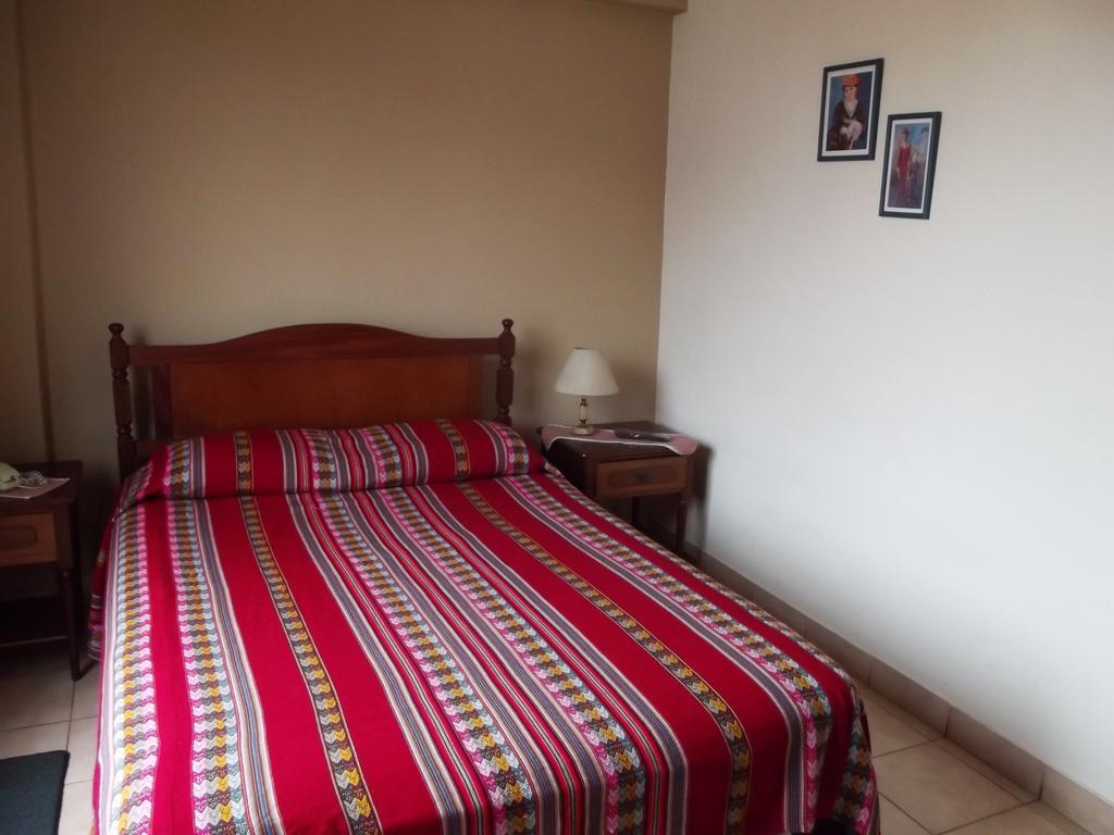 Hostal Gemina Lima Quarto foto